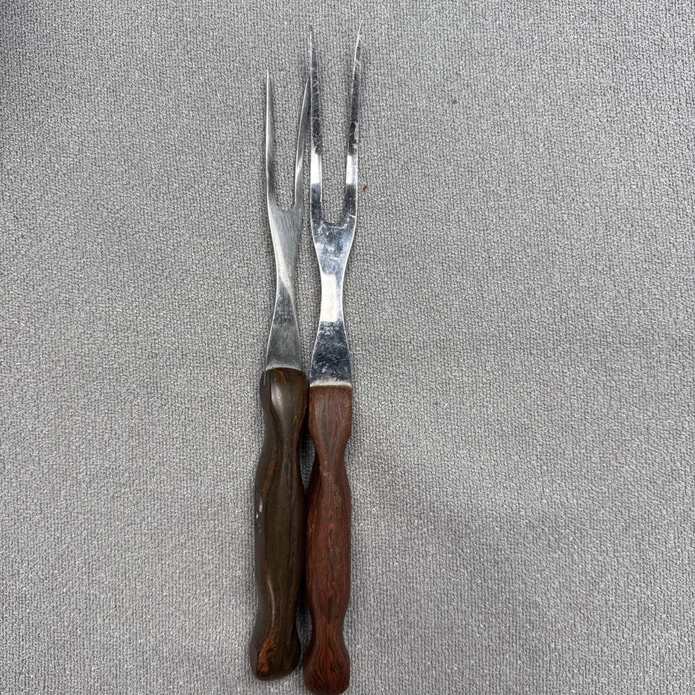 Vintage CUTCO  1026 And 27 Turning & Carving Forks Brown Swirl Handle USA